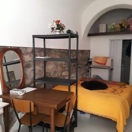 דירות סנרמו Chez La Cave מראה חיצוני תמונה